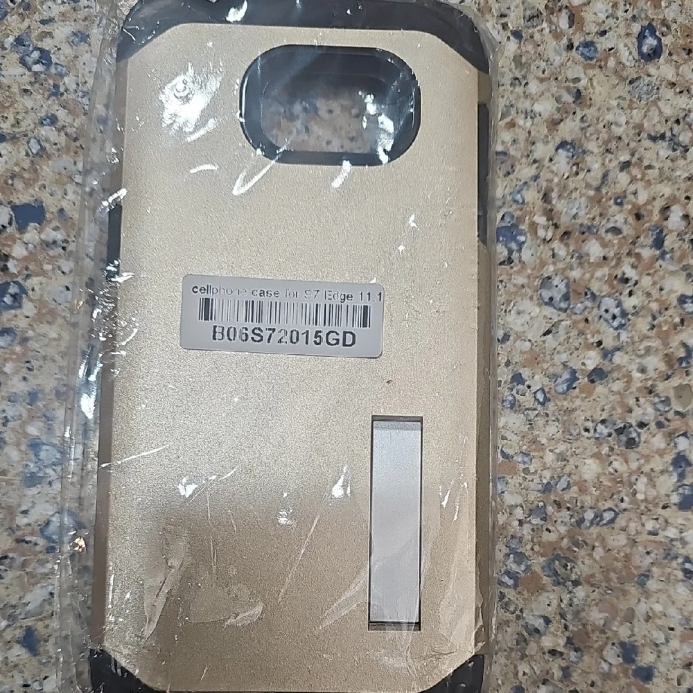 NEW Gold Protective Cellphone Case for Samsung Galaxy S7 Edge 11.1